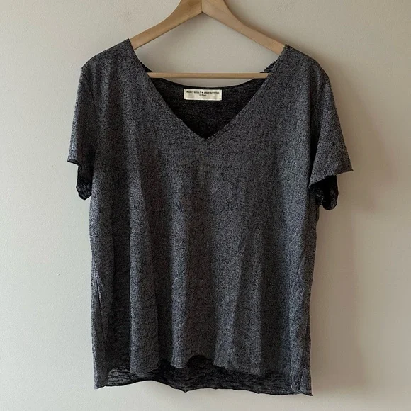 Urban Outfitters V Neck T - Picture 1 of 4